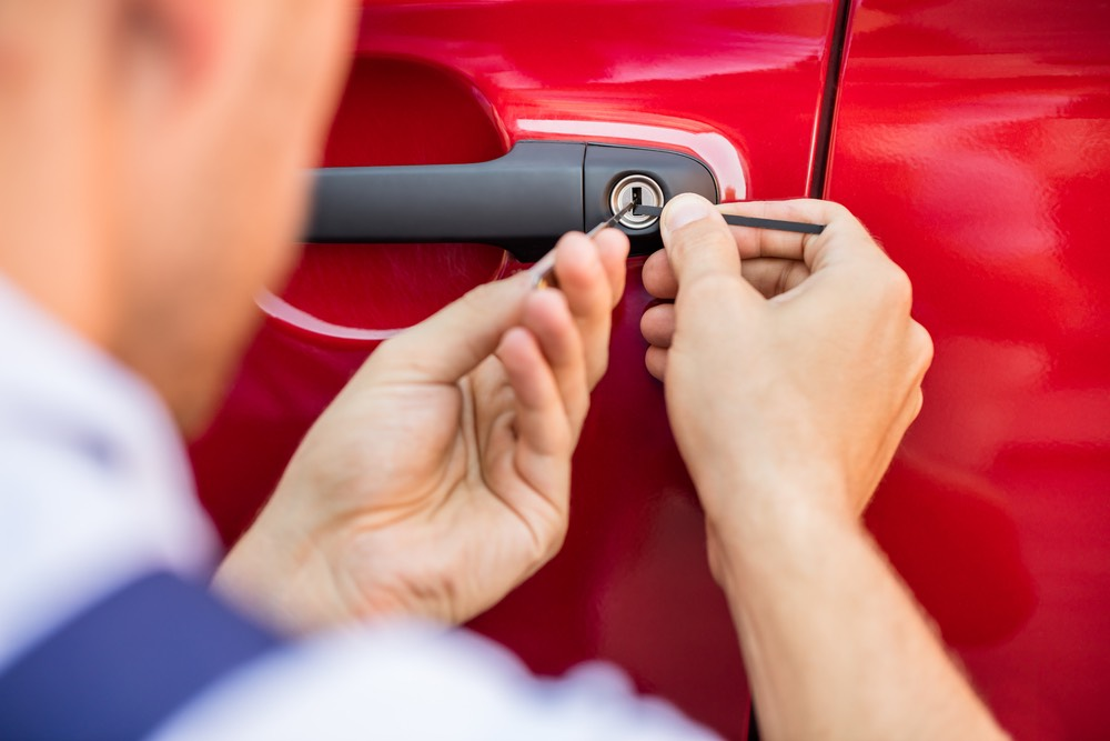 Ways-a-Locksmith-Can-Get-Vehicles-Open
